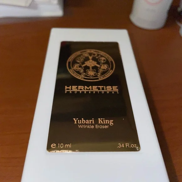 Professional Yubari King Eye Cream - Gold - Picture 2 of 4